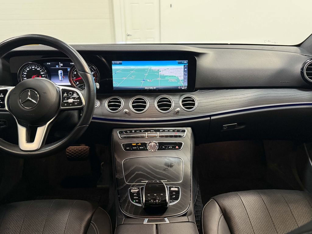 Used 2019 Mercedes-Benz E 450 E 450 image 18