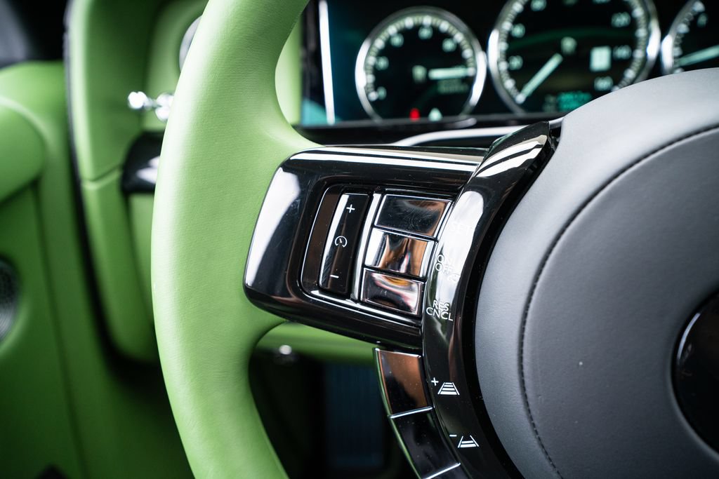 Used 2023 Rolls-Royce Phantom Sedan w/ The Phantom Package RWD image 37