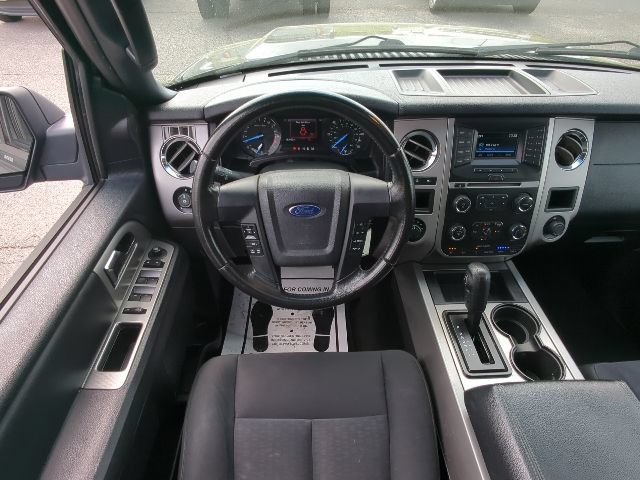 Used 2016 Ford Expedition XLT AWD/4WD image 6