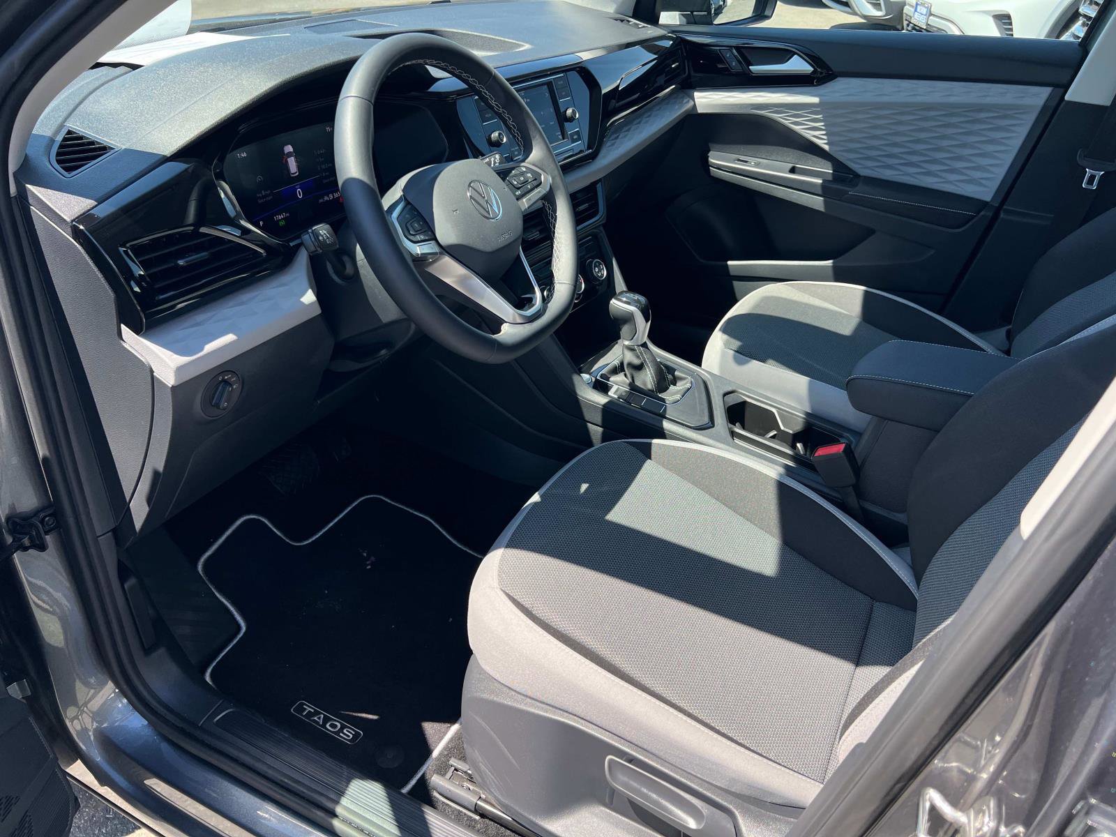 Certified 2024 Volkswagen Taos S image 3