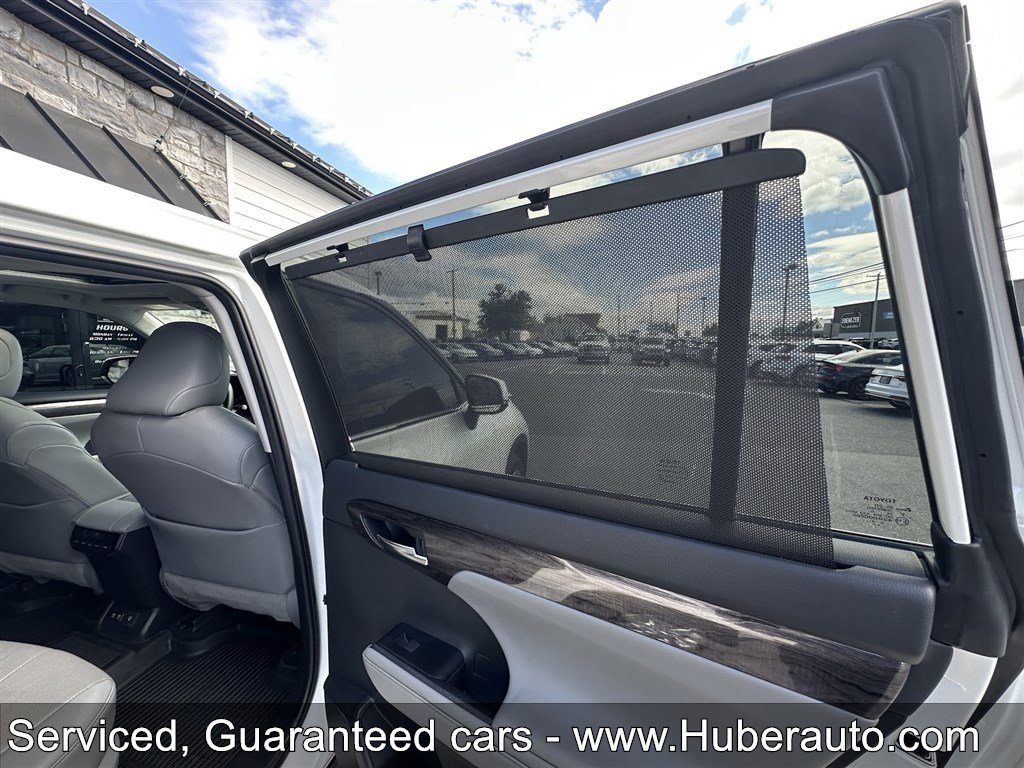 Used 2020 Toyota Highlander Limited AWD/4WD image 31