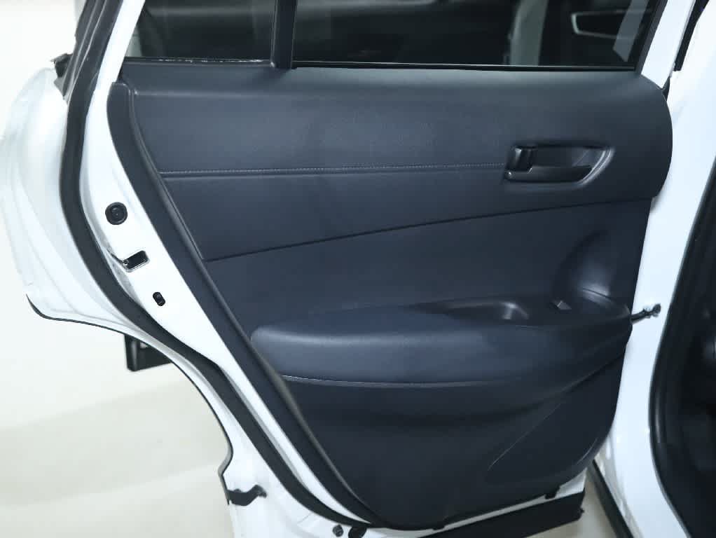 Certified 2024 Toyota Corolla Cross LE FWD image 13