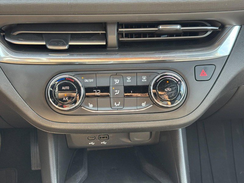 Used 2024 Buick Envista Preferred w/ Convenience I Package image 22