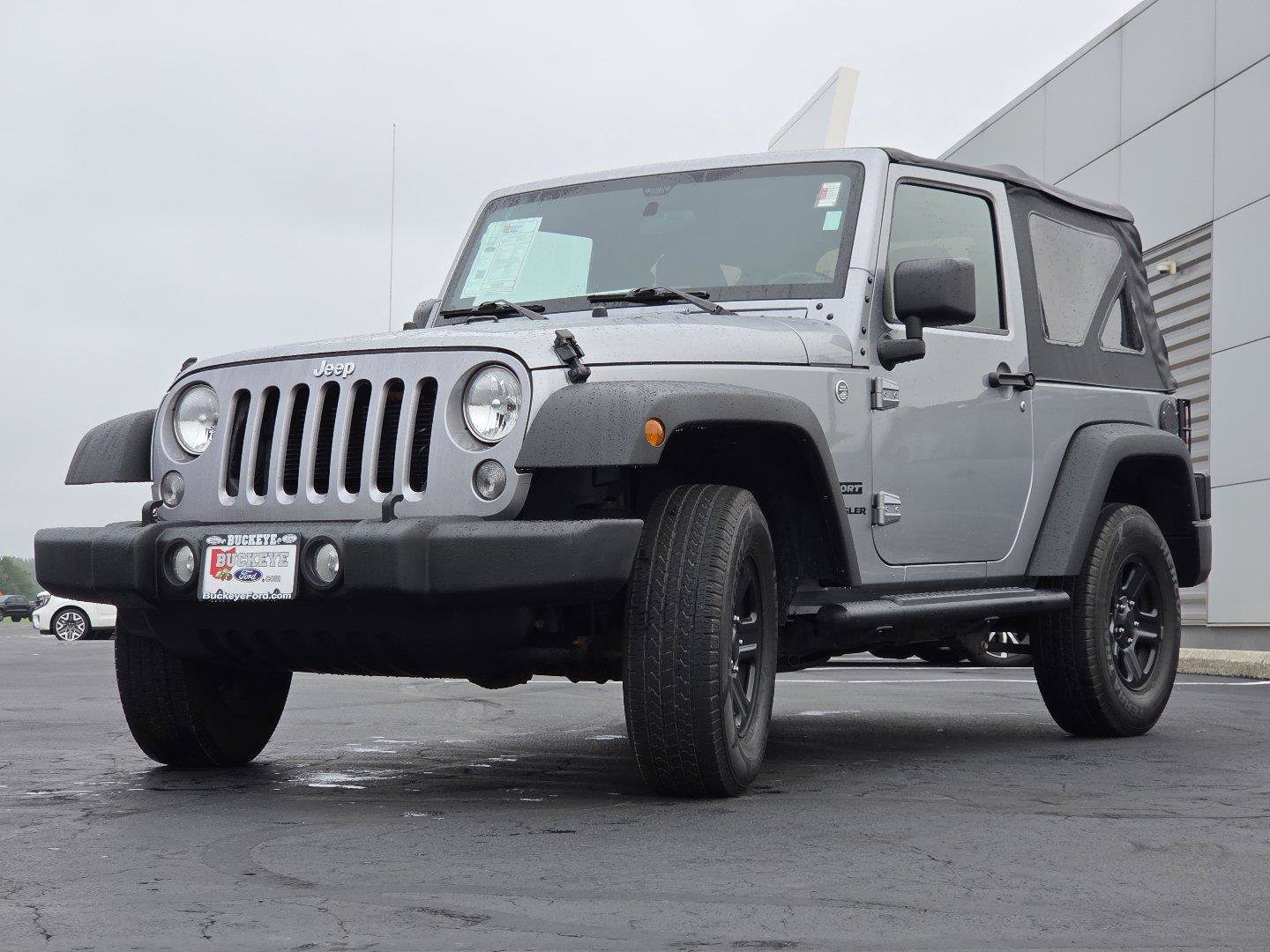 Used 2015 Jeep Wrangler Sport w/ Mopar Black Appearance Group AWD/4WD image 6