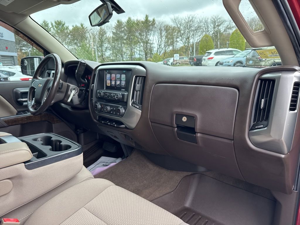 Used 2018 Chevrolet Silverado 1500 LT w/ All Star Edition AWD/4WD image 9