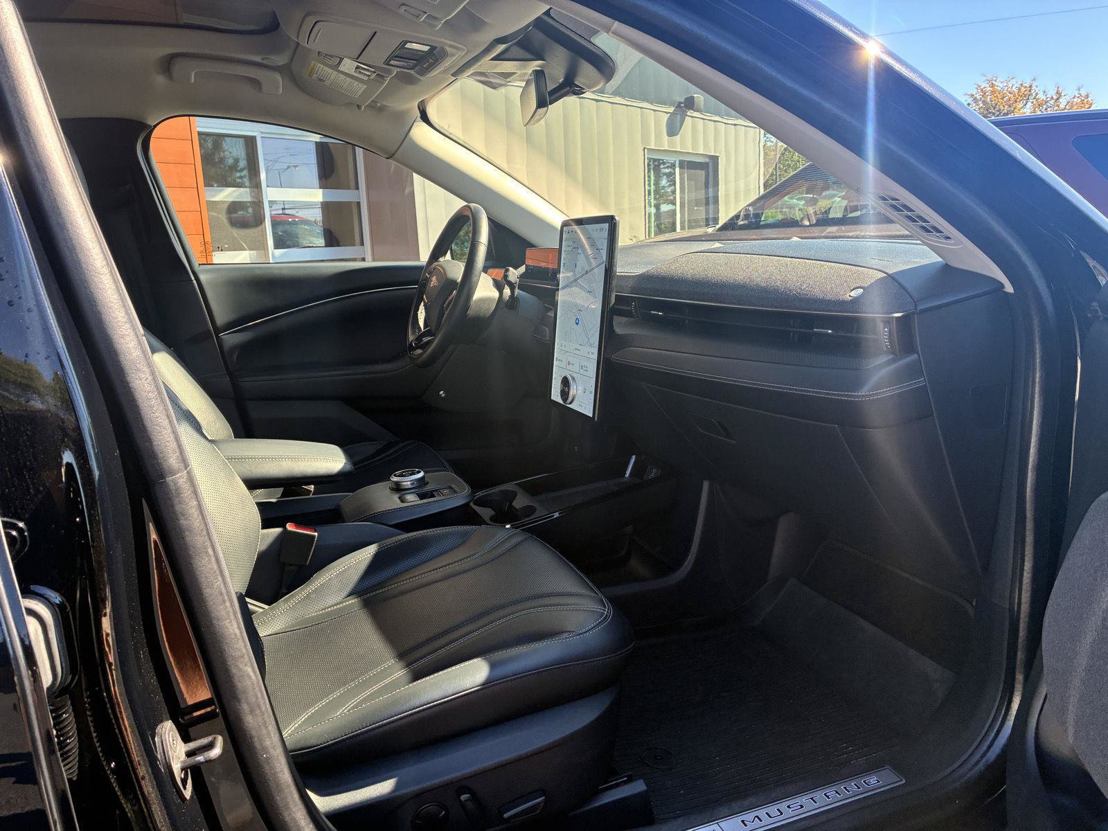 Used 2021 Ford Mustang Mach-E Premium RWD image 14