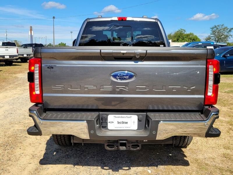 New 2026 Ford F350 Lariat w/ Lariat Premium Package image 10