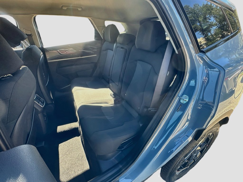 New 2027 Kia Sportage S FWD image 23