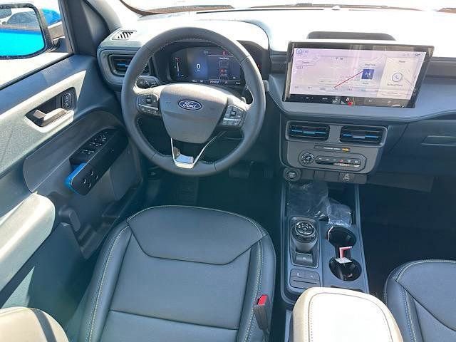 New 2025 Ford Maverick Lobo image 13