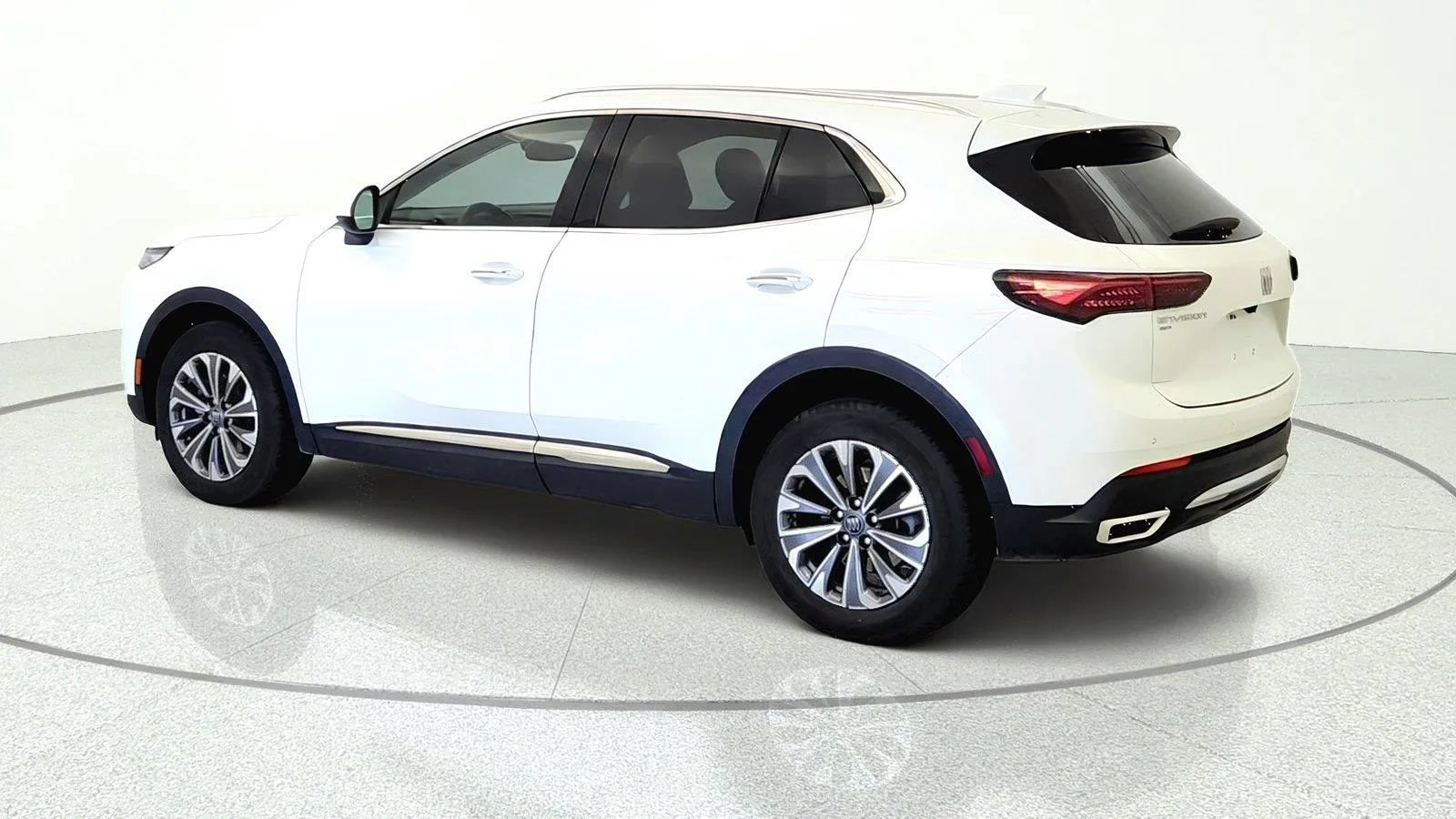 Used 2024 Buick Envision Preferred AWD/4WD image 4