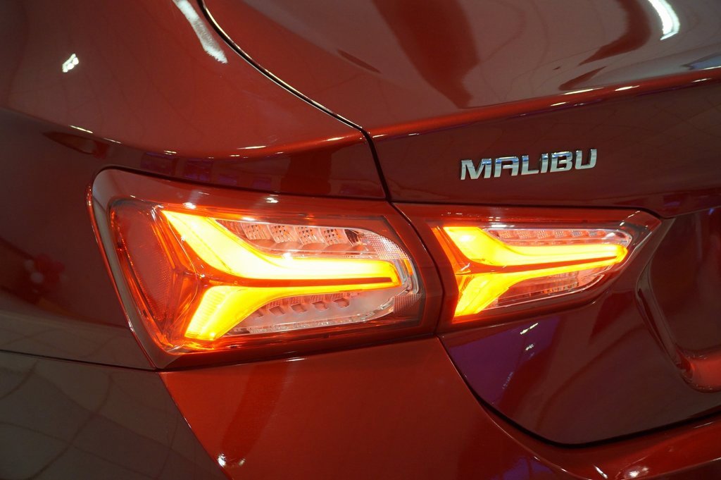 Certified 2023 Chevrolet Malibu LT w/ Driver Confidence Package image 32