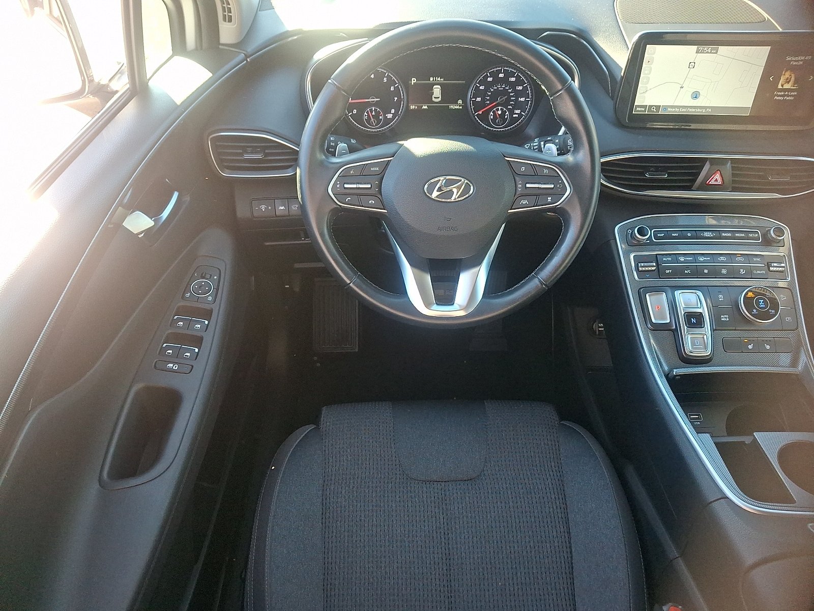 Certified 2023 Hyundai Santa Fe SEL AWD/4WD image 12