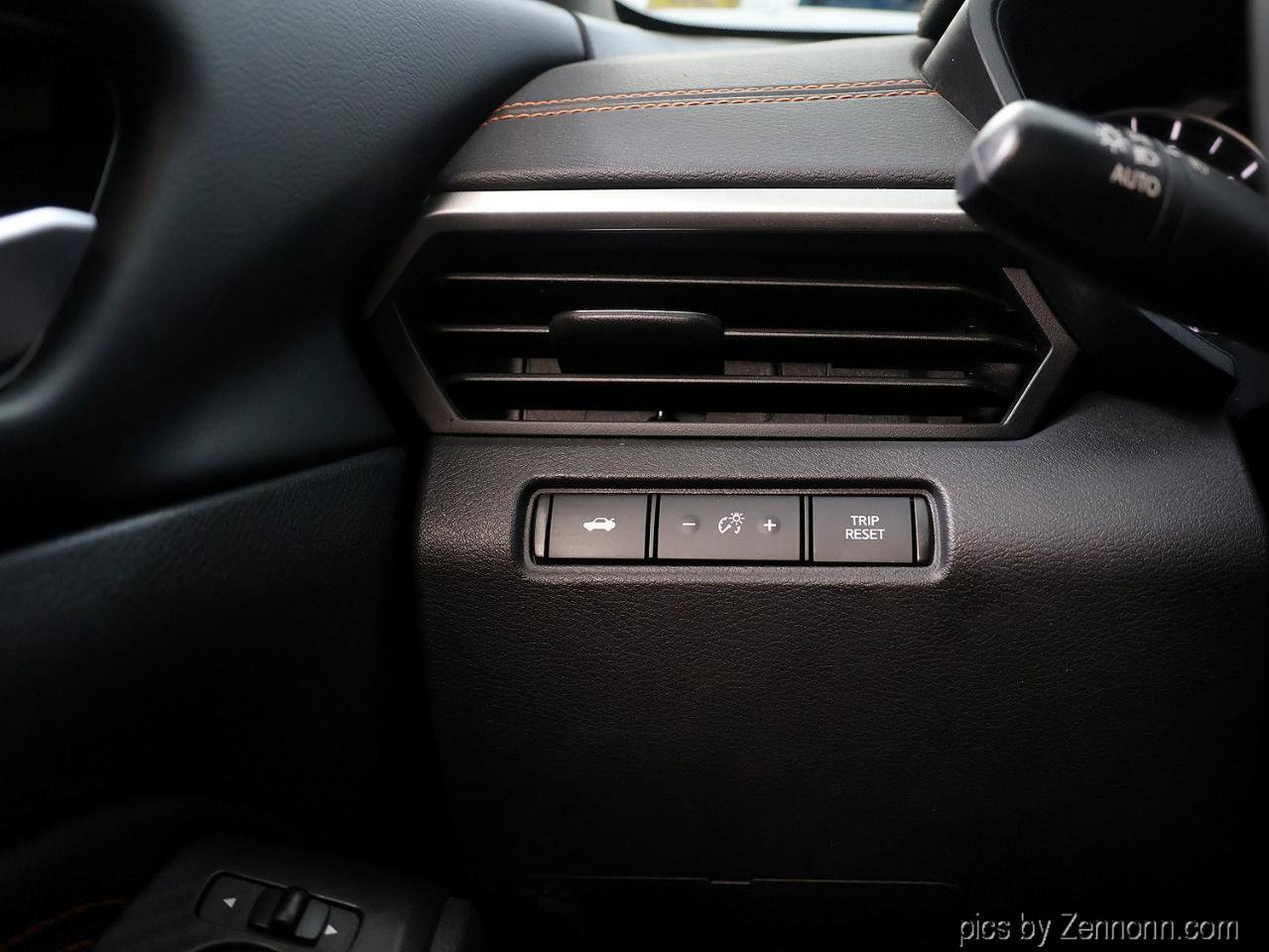 Used 2022 Nissan Altima 2.5 SR w/ Midnight Edition Package FWD image 24