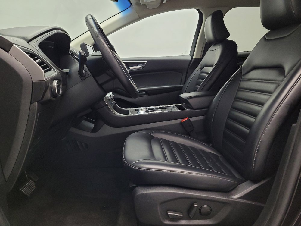 Used 2024 Ford Edge SEL image 17
