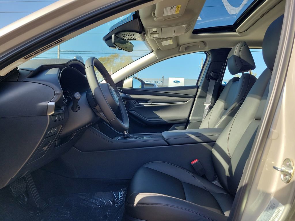 New 2026 MAZDA MAZDA3 2.5 S Sedan w/ Preferred Pkg video 3