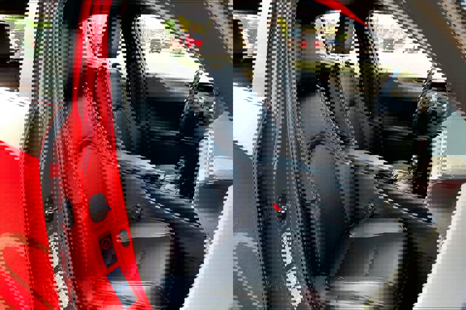 Used 2019 Lexus UX 250h w/ Premium Package image 9