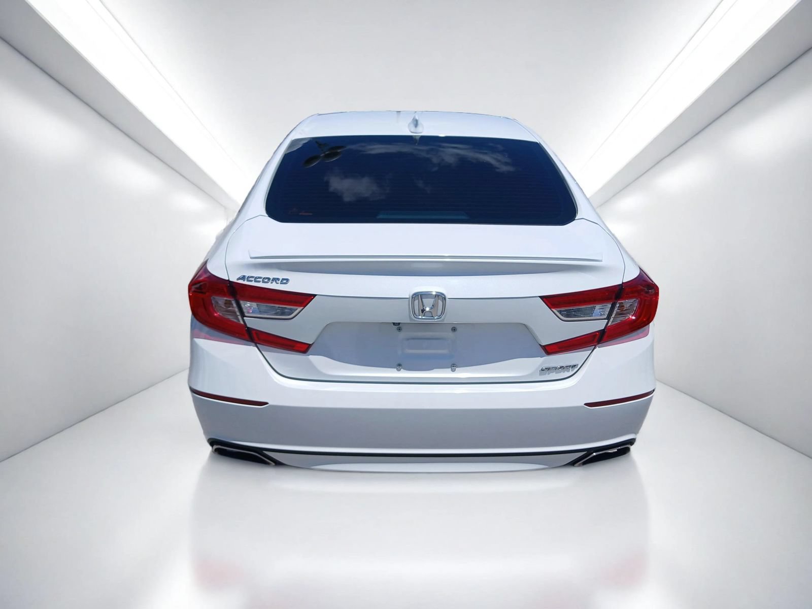 Used 2020 Honda Accord Sport image 4