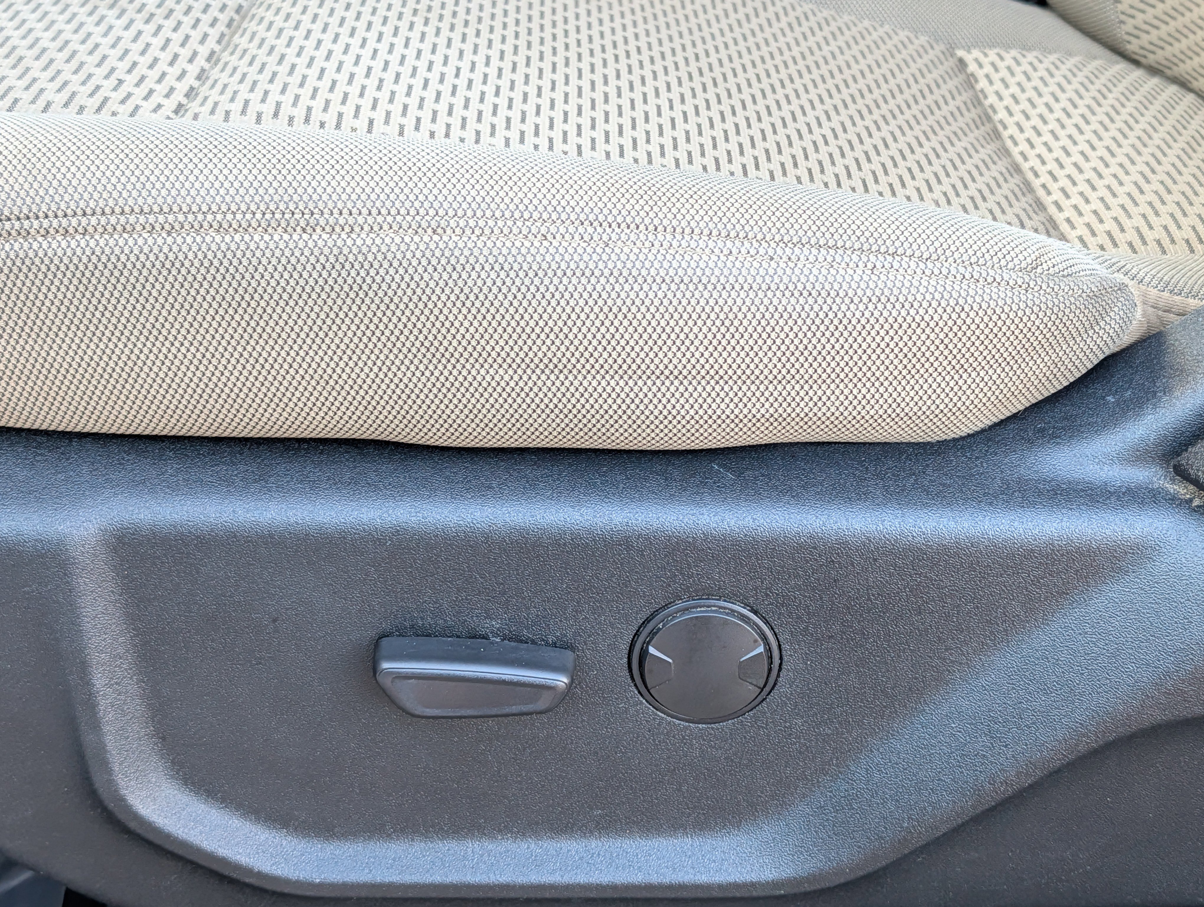 Used 2020 Ford F250 XLT w/ XLT Premium Package image 12