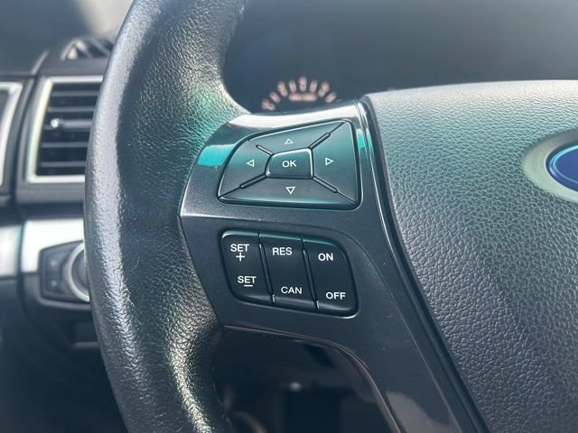 Used 2016 Ford Explorer XLT AWD/4WD image 20