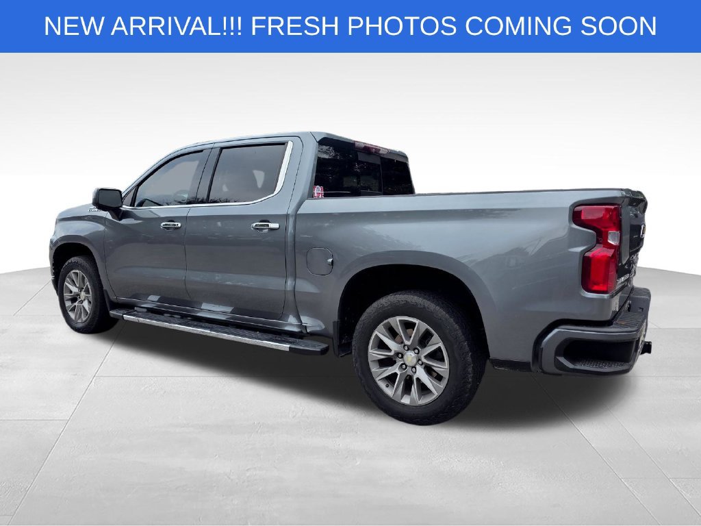 Used 2021 Chevrolet Silverado 1500 High Country w/ Technology Package AWD/4WD image 4