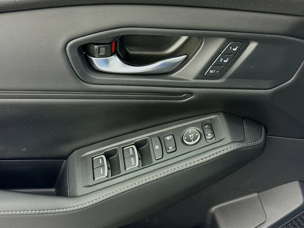 Certified 2023 Honda Accord Sport image 12