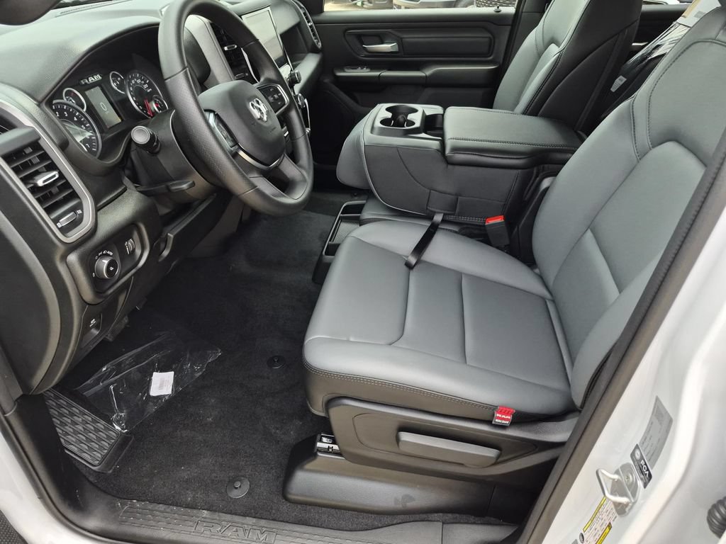 New 2026 RAM 1500 Tradesman AWD/4WD image 9