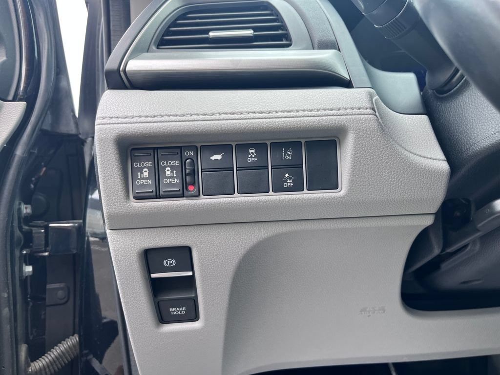 Used 2018 Honda Odyssey EX-L image 10