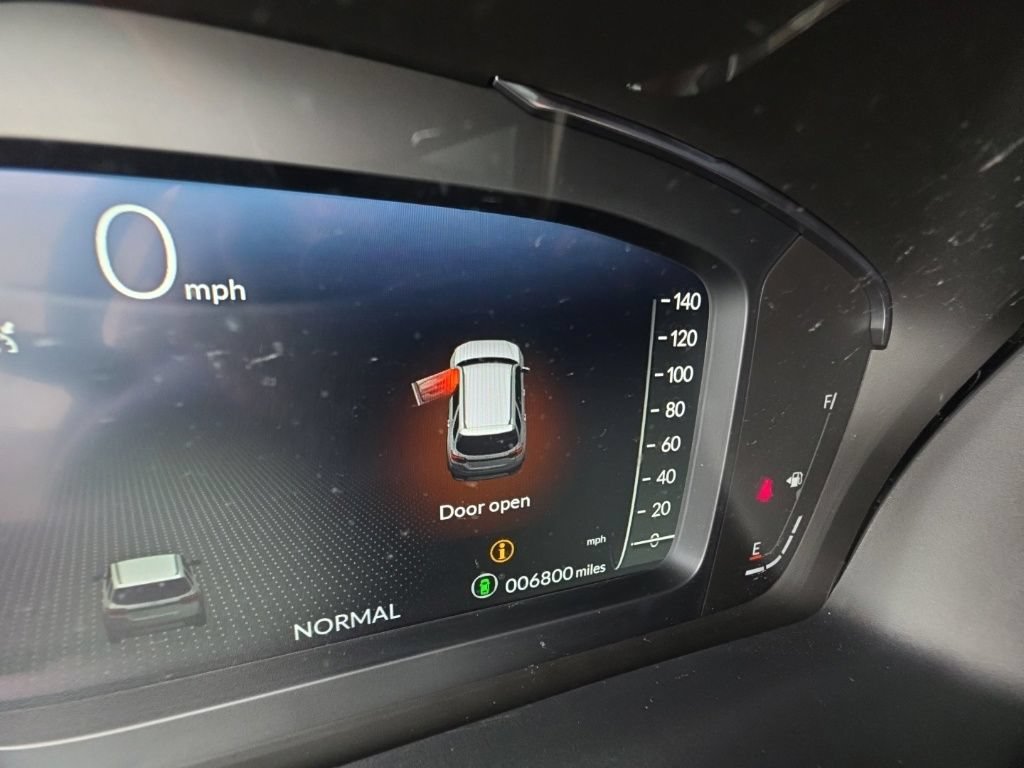 Certified 2025 Honda Pilot Elite image 16