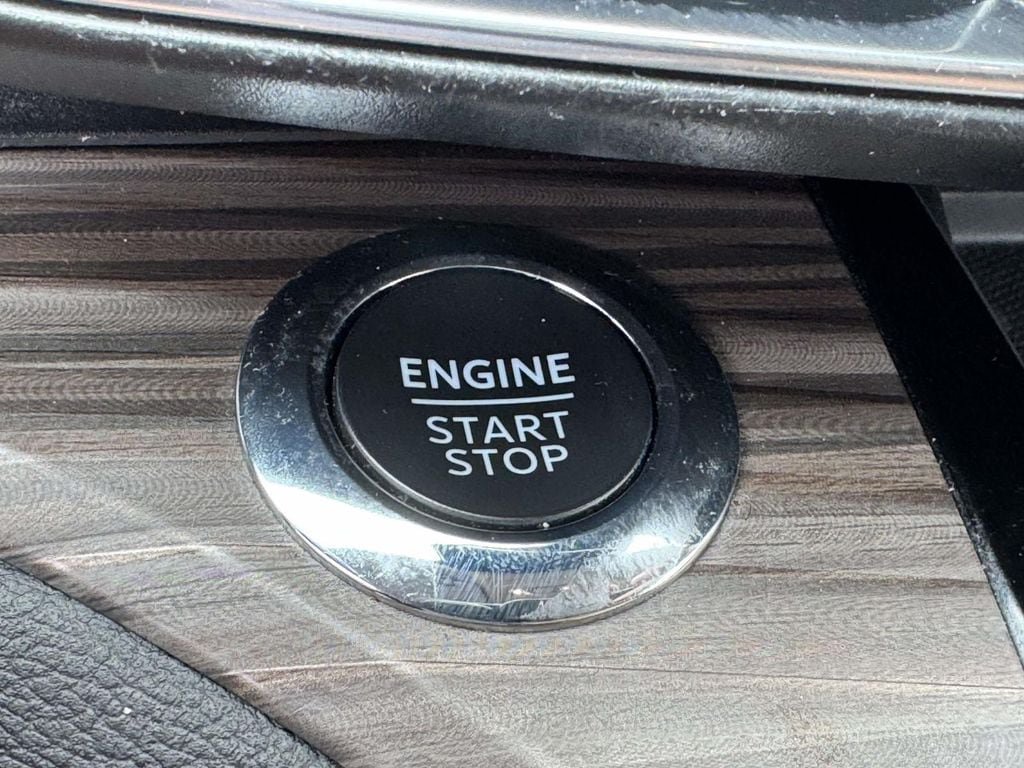 Used 2022 Ford Explorer Limited AWD/4WD image 9