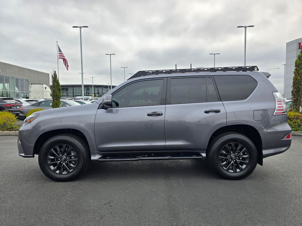 Used 2023 Lexus GX 460 Premium w/ Premium Package AWD/4WD image 2