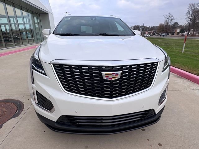 New 2026 Cadillac XT5 Luxury image 8