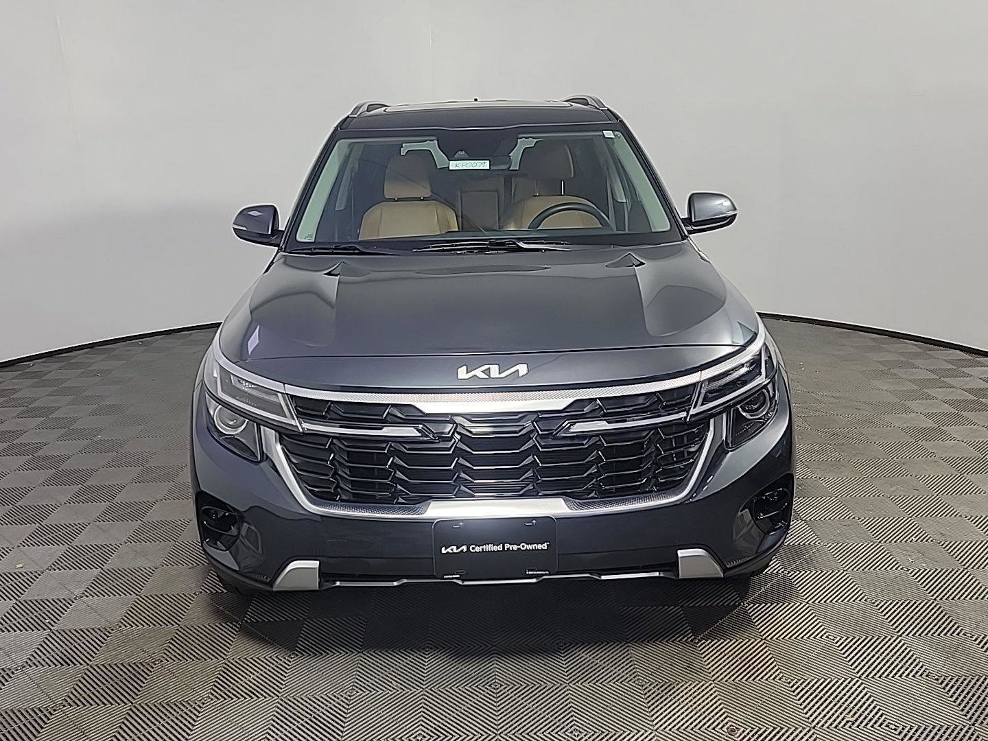 Used 2024 Kia Seltos EX AWD/4WD image 13