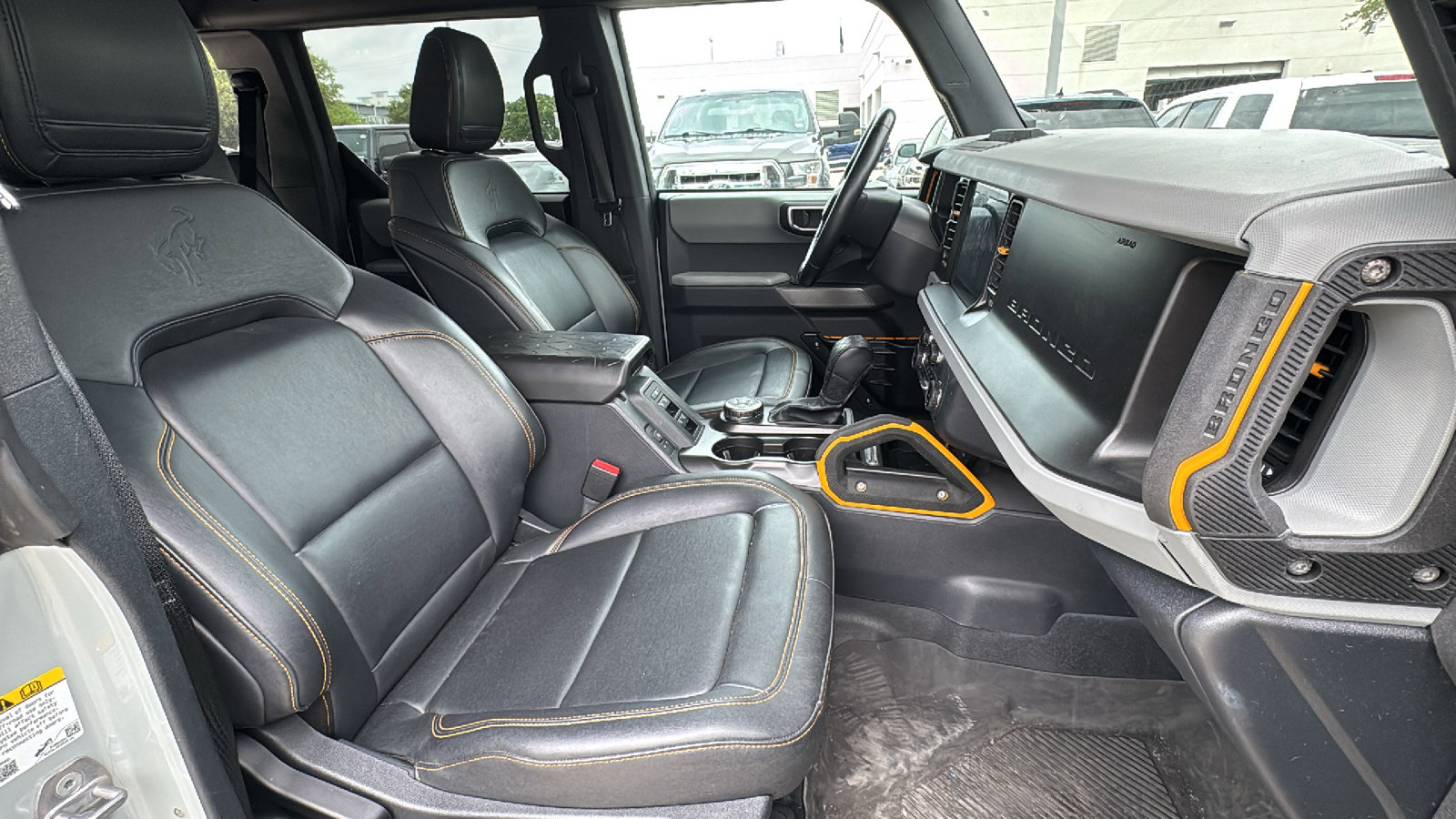 Used 2022 Ford Bronco Badlands image 32