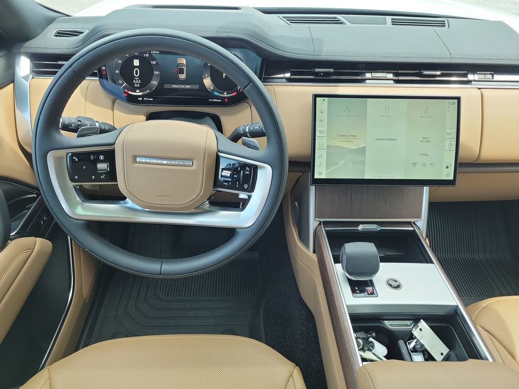 New 2026 Land Rover Range Rover Long Wheelbase SE AWD/4WD image 19