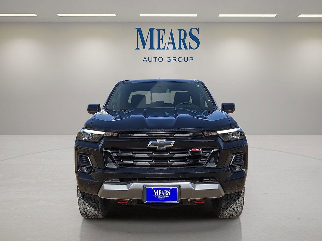 Used 2023 Chevrolet Colorado Z71 w/ Z71 Convenience Package 2 image 8