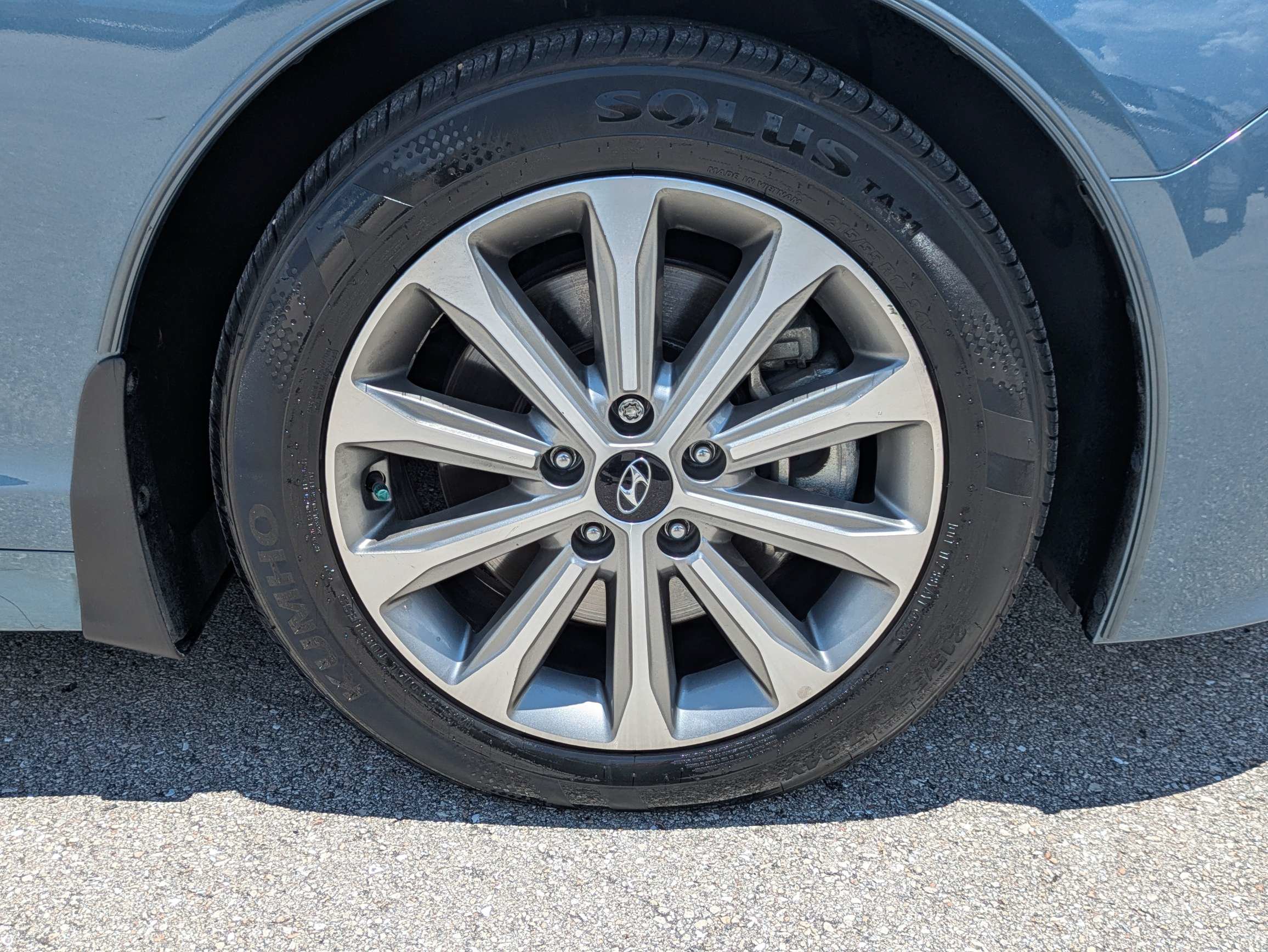 Used 2017 Hyundai Sonata Limited w/ Ultimate Package 04 FWD image 11