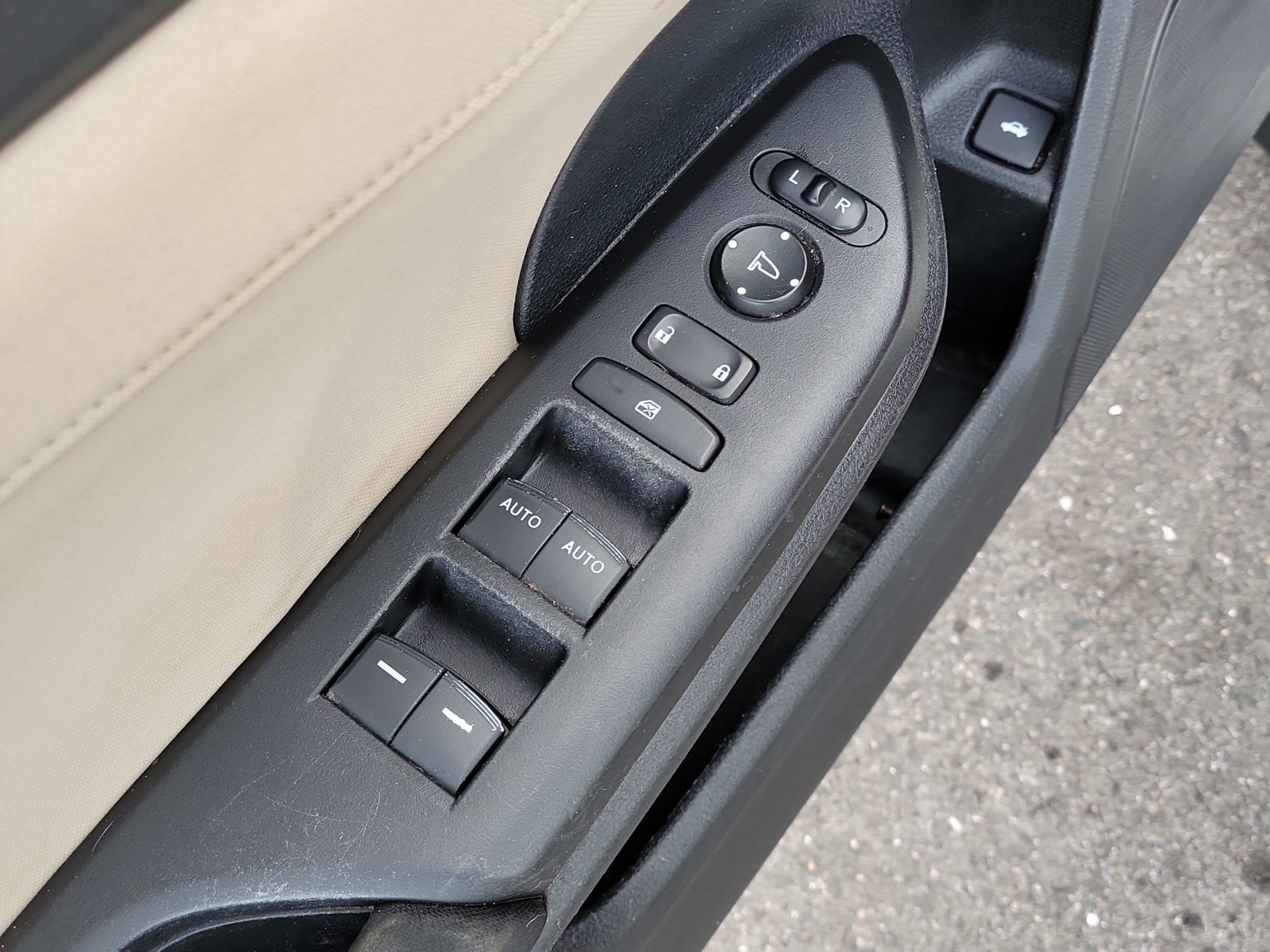 Used 2021 Honda Civic EX image 14