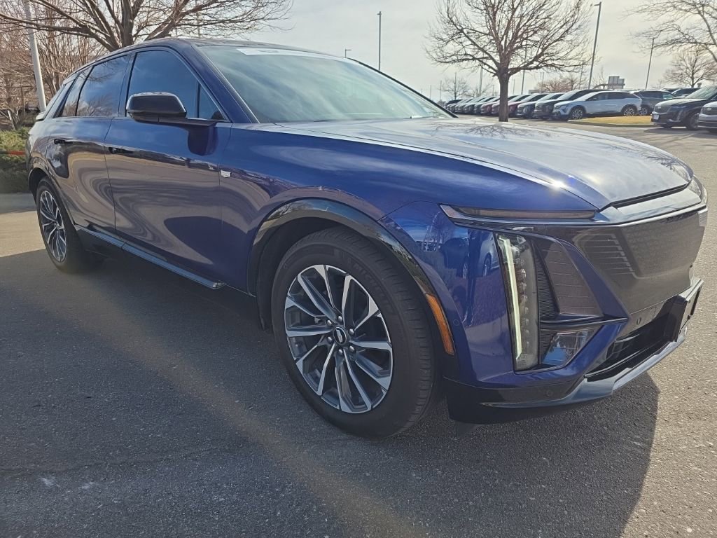 Certified 2024 Cadillac Lyriq Sport image 11