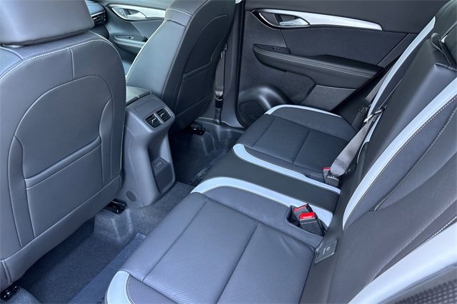 New 2025 Buick Envision Sport Touring image 9