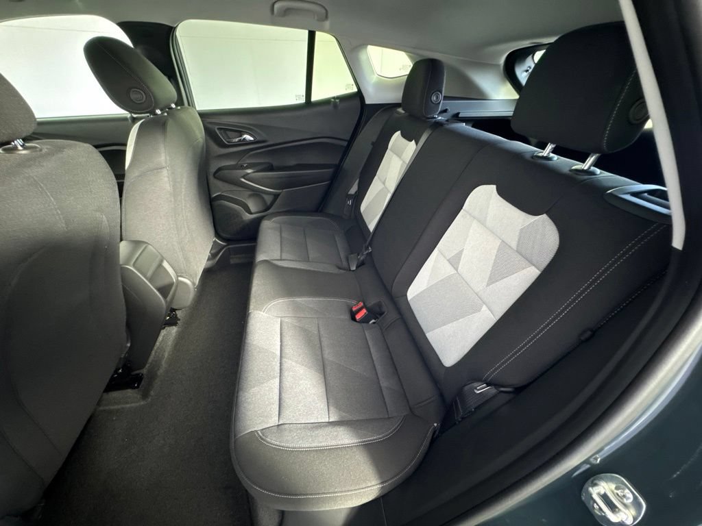 New 2026 Chevrolet Trax LS w/ LS Convenience Package FWD image 25