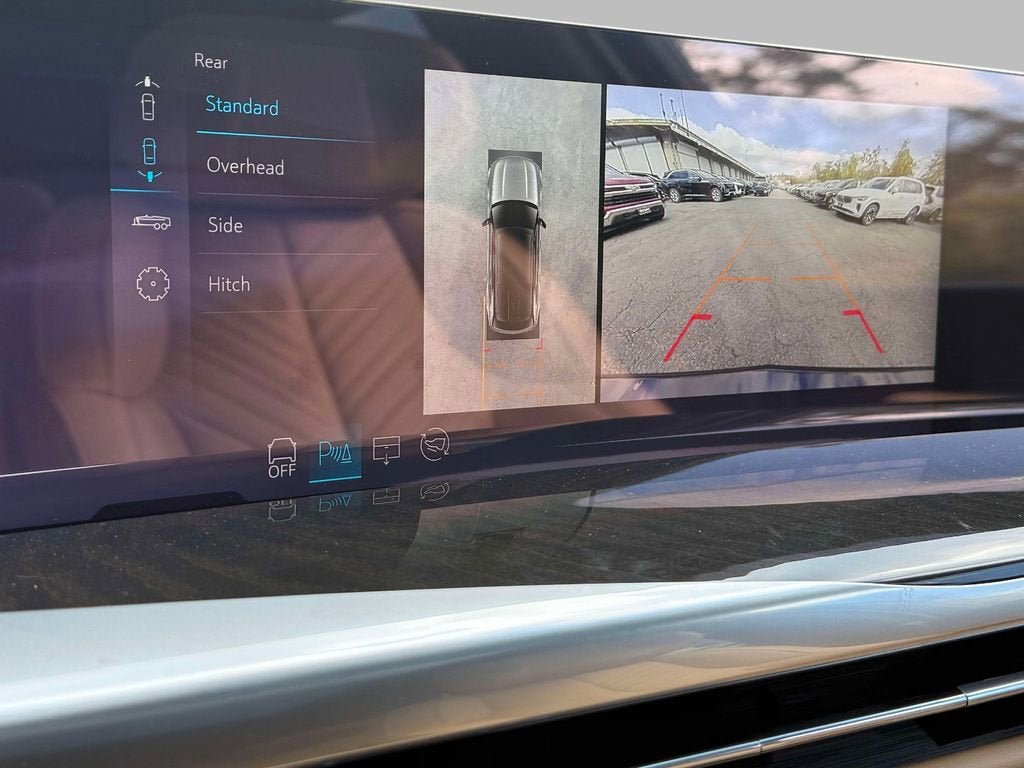 New 2025 Cadillac Escalade IQ Luxury 2 AWD/4WD image 6