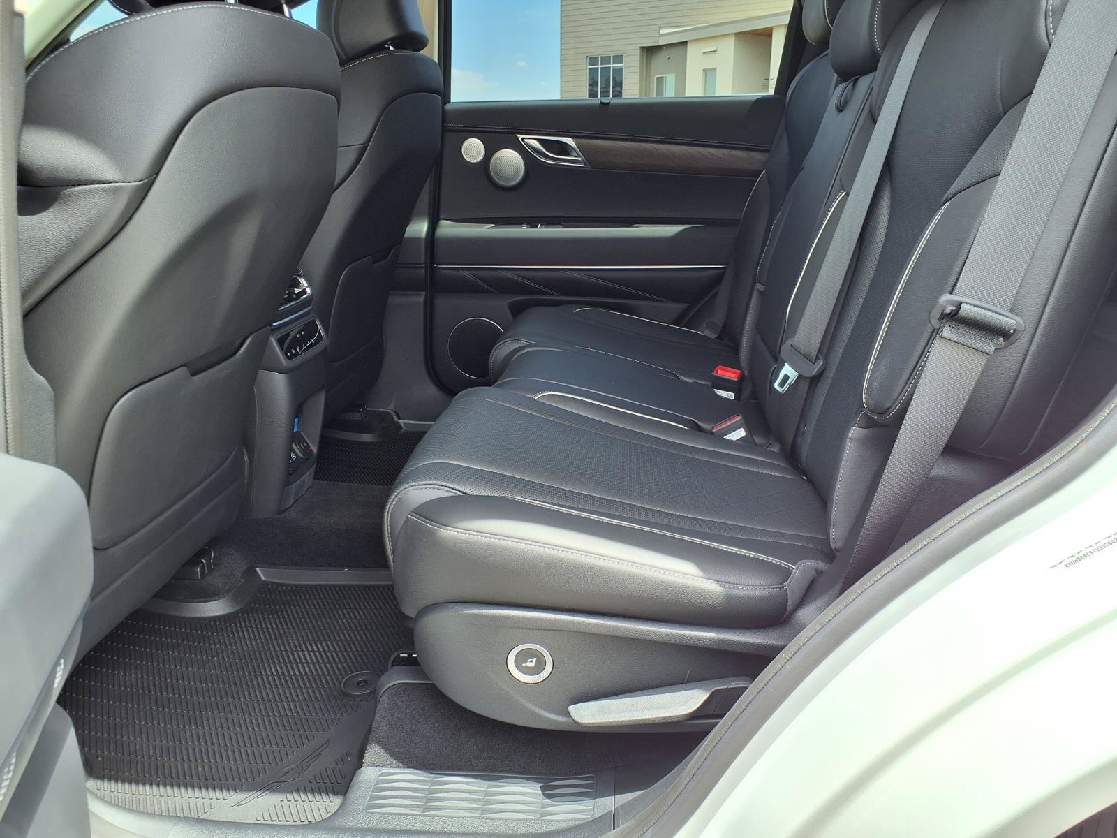 Certified 2026 Genesis GV80 3.5T Advanced AWD/4WD image 18