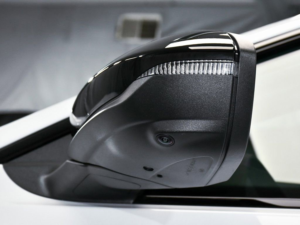 Used 2025 Audi S6 e-tron Prestige w/ 21" Black Optic Package AWD/4WD image 87