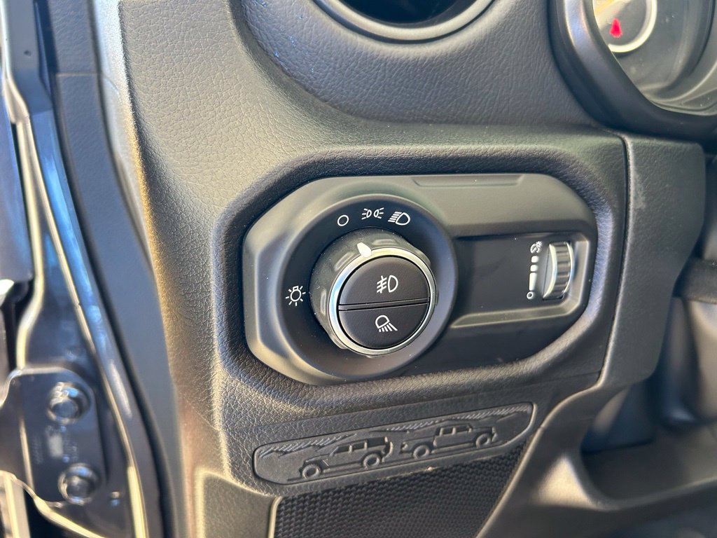 New 2026 Jeep Gladiator Sport AWD/4WD image 55