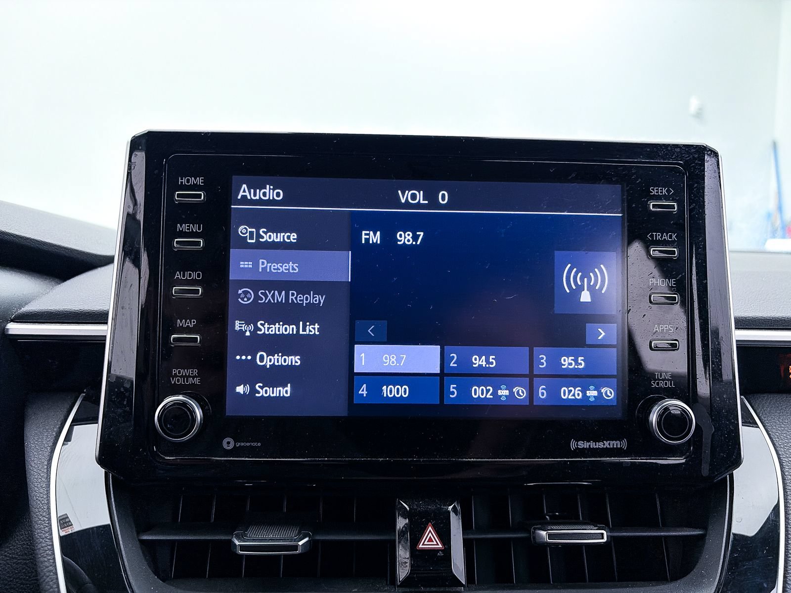 Used 2020 Toyota Corolla SE w/ Protection Package FWD image 20