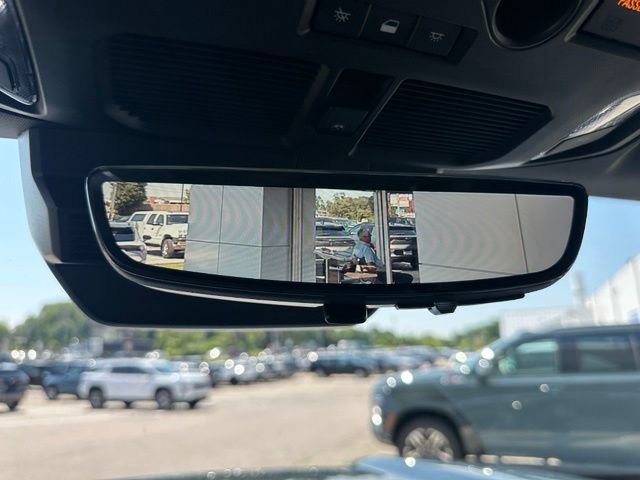 Used 2025 GMC Hummer EV 3X AWD/4WD image 36