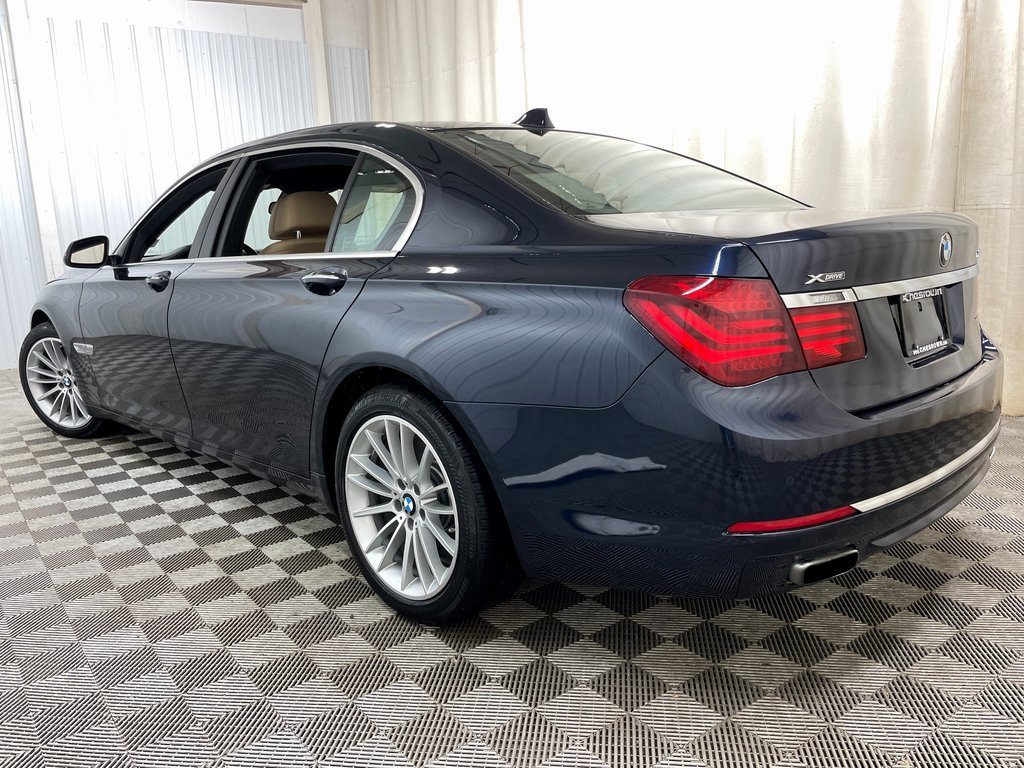 Used 2015 BMW 750Li xDrive image 47