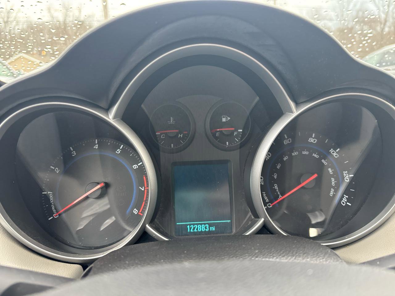 Used 2015 Chevrolet Cruze LS FWD image 27