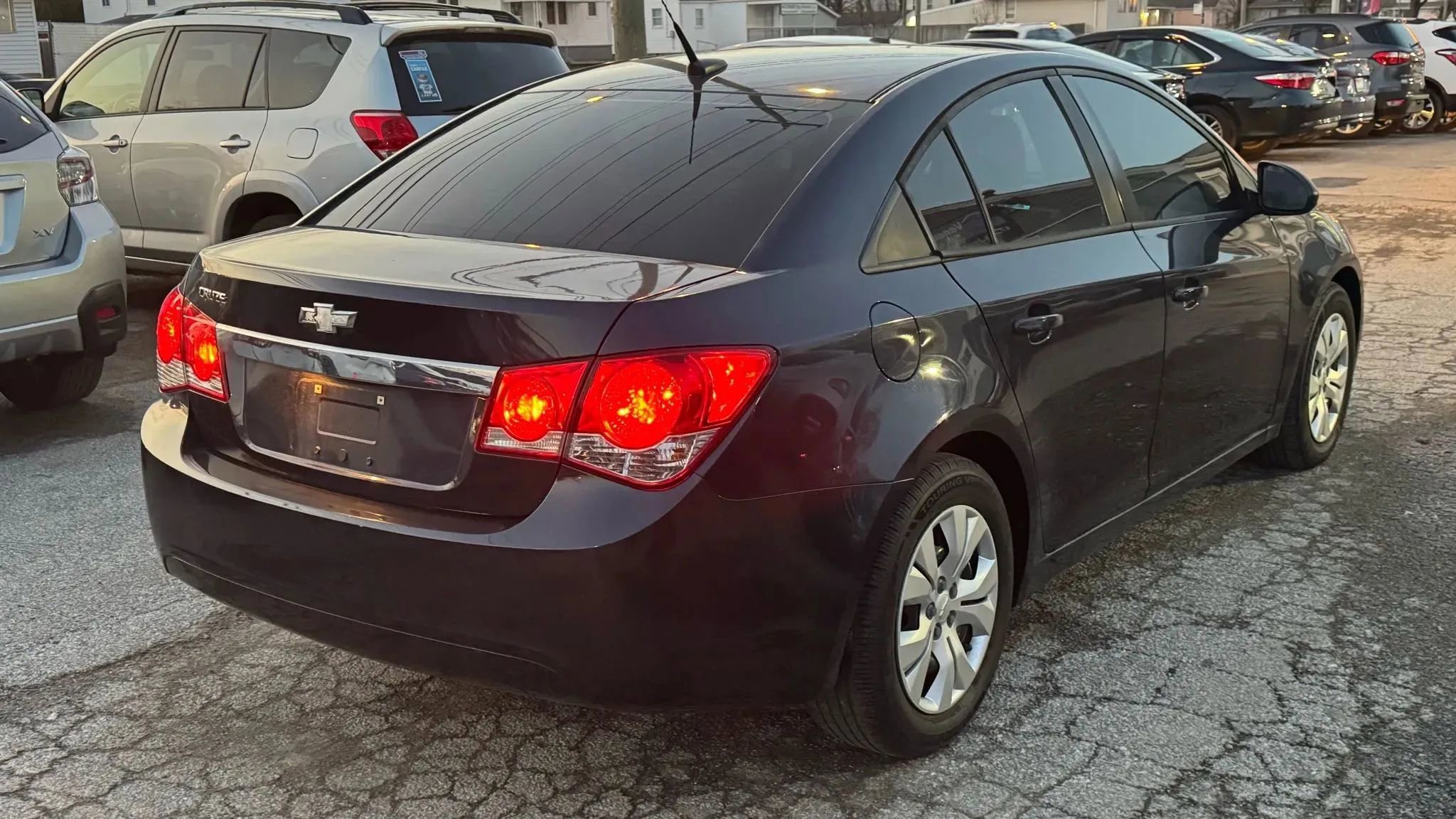 Used 2014 Chevrolet Cruze LS image 5