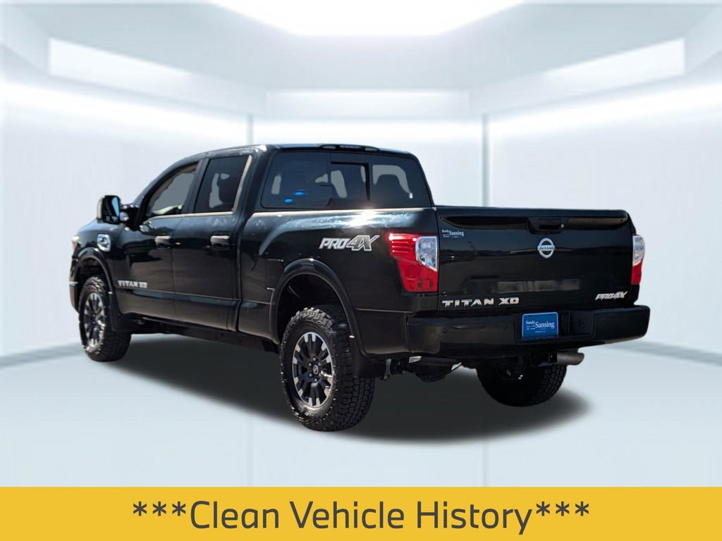 Used 2019 Nissan Titan PRO-4X w/ Pro-4x Convenience Package image 4